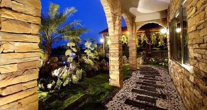 Xin Yuan-My Dream Castle