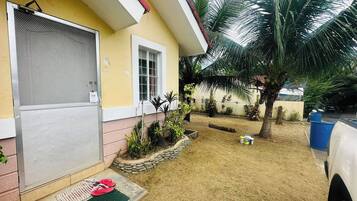 Enceinte de lâhĂ©bergement