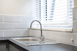 Casa (Comfortable 4-Bed Home with Free Park) | Cocina privada