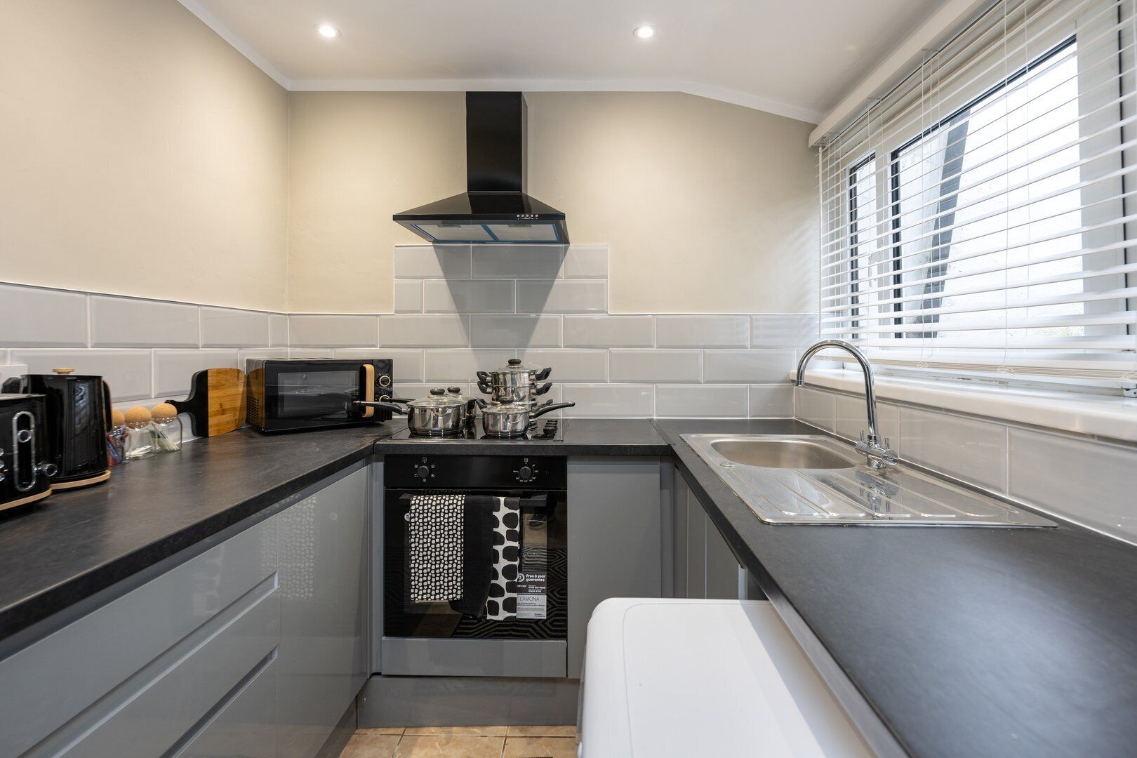 Casa (Comfortable 4-Bed Home with Free Park) | Cuina privada