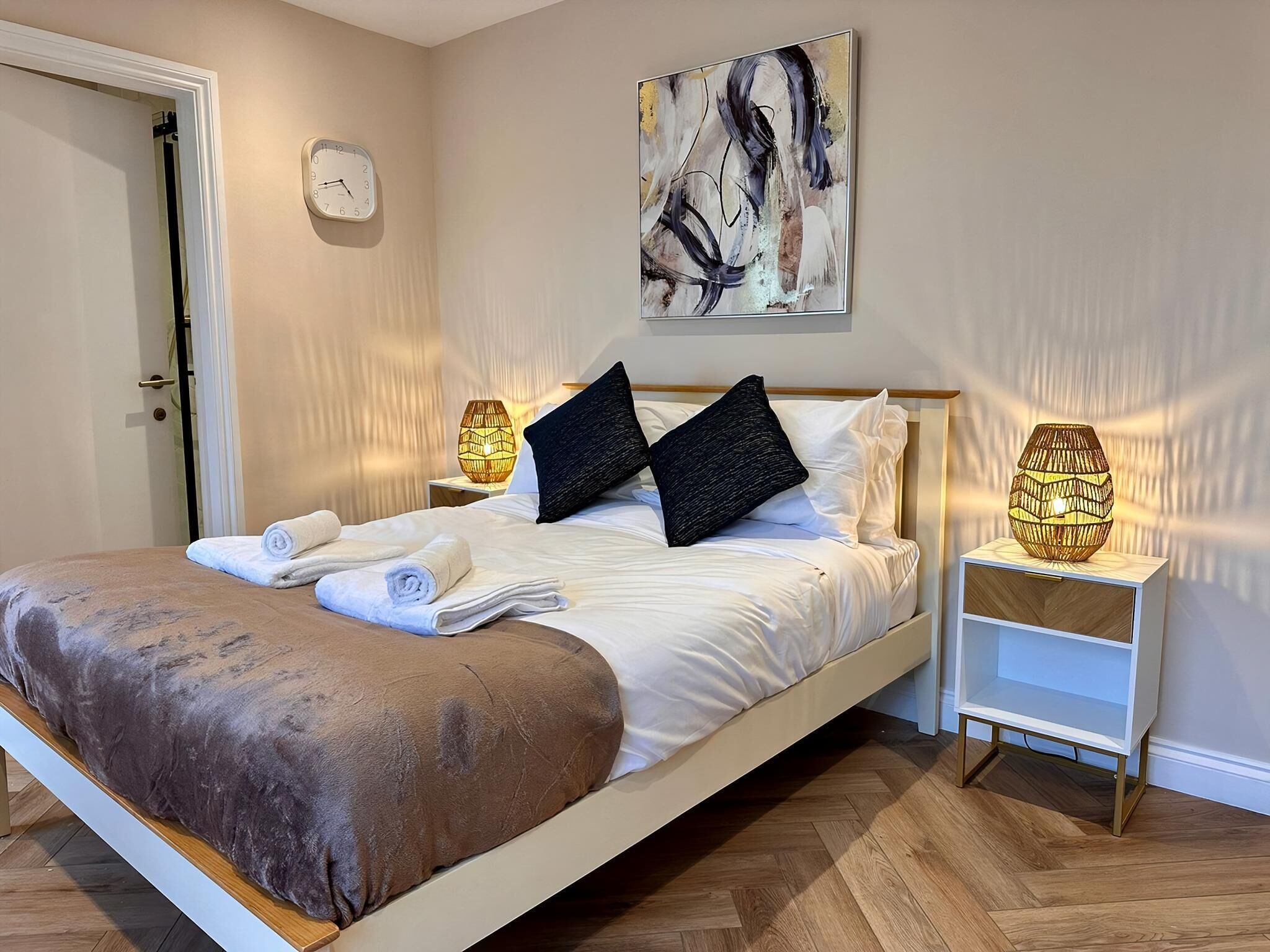 Leilighet (Brighton City View 3-Bed Retreat) | 3 soverom og wi-fi (inkludert)