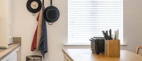 Apartment (Reading Retreat – 1 Bed with Privat) | Private kitchen