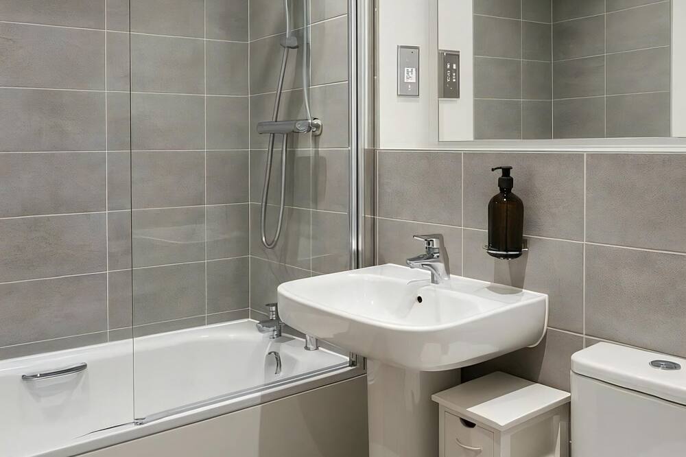 Reading Retreat 1 Bed With Private Parking - Beenham