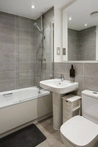Reading Retreat 1 Bed With Private Parking