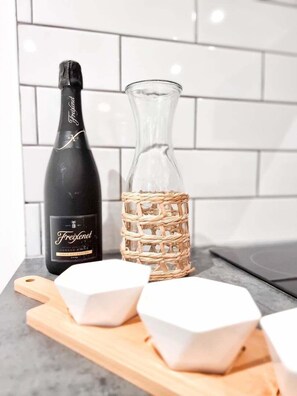 Exterior - 4-bedrooms - Perfect for Those Working in Bridgend (Bridgend)