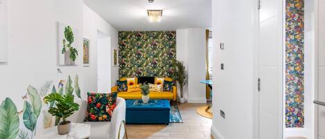 Apartment (Brighton Seaside 1-Bed Retreat near T) | Wohnzimmer
