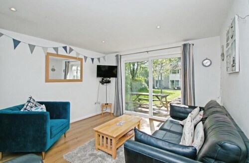 Atlantic Reach Cozy 2-bed With Parking