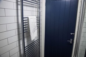 單棟房屋 (City Centre 6-Bed Swansea Getaway) | 浴室