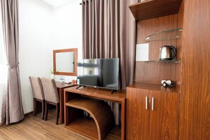 Doppelzimmer, Stadtblick | Kostenloses WLAN, Bettwäsche