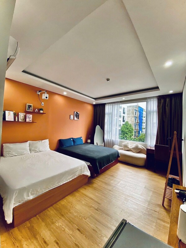 Family Double Room, City View | Free WiFi, bed sheets - BEAR HOTEL & HOMESTAY 2 (Ngu Hanh Son)