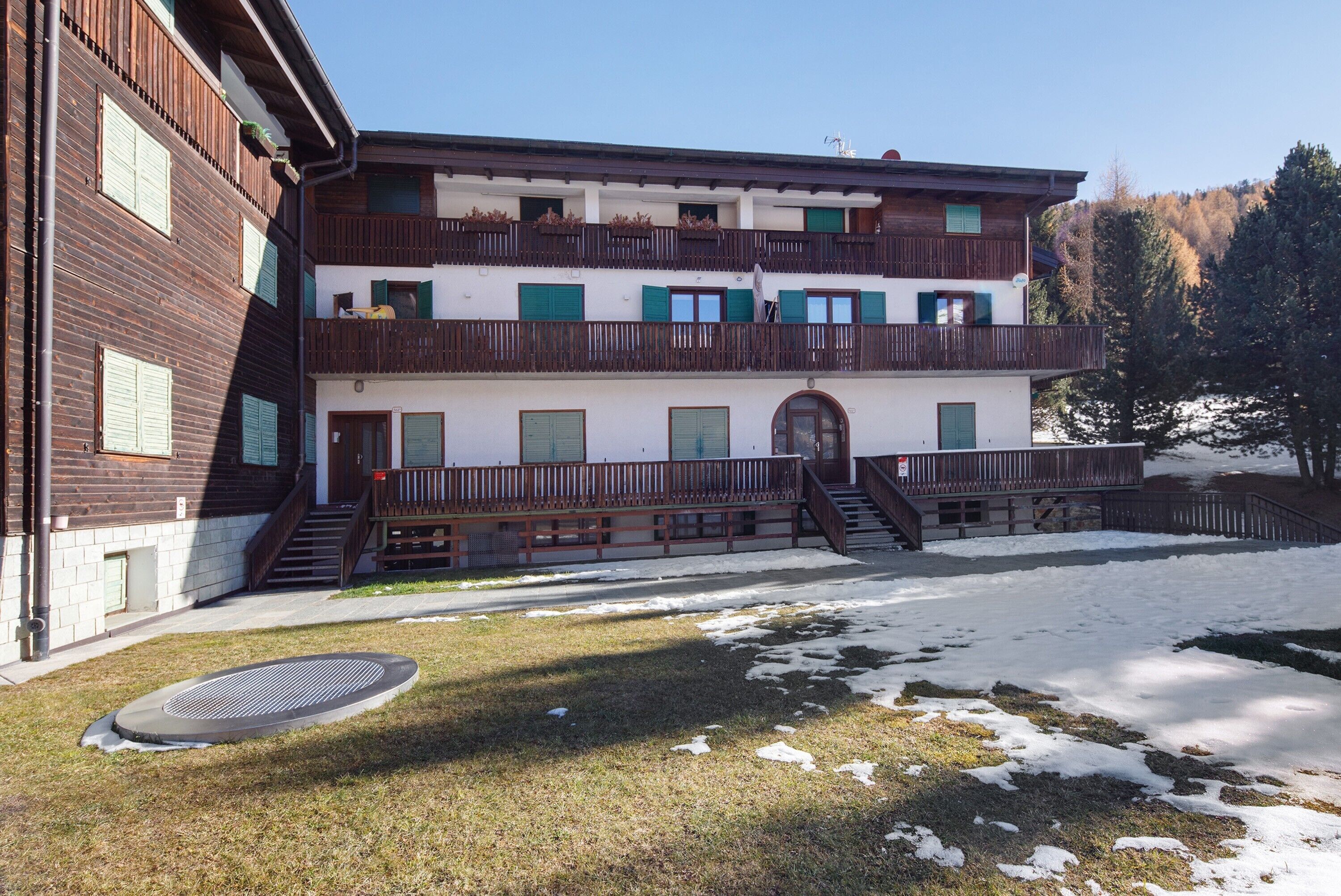 Esterni
