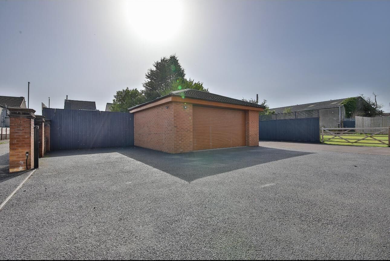 บริเวณภายนอก