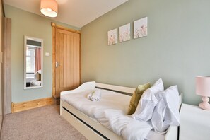 Hus (The Family Nest – Swansea 4 Bedroom) | 4 sovrum och gratis wi-fi