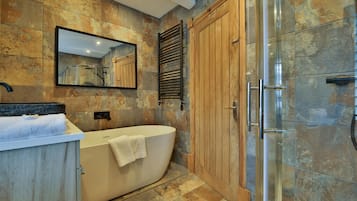 單棟房屋 (The Family Nest – Swansea 4 Bedroom) | 浴室