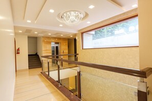 Elevator - Hotel Winter Line Inn Near St Francis Monastery (Mussoorie)