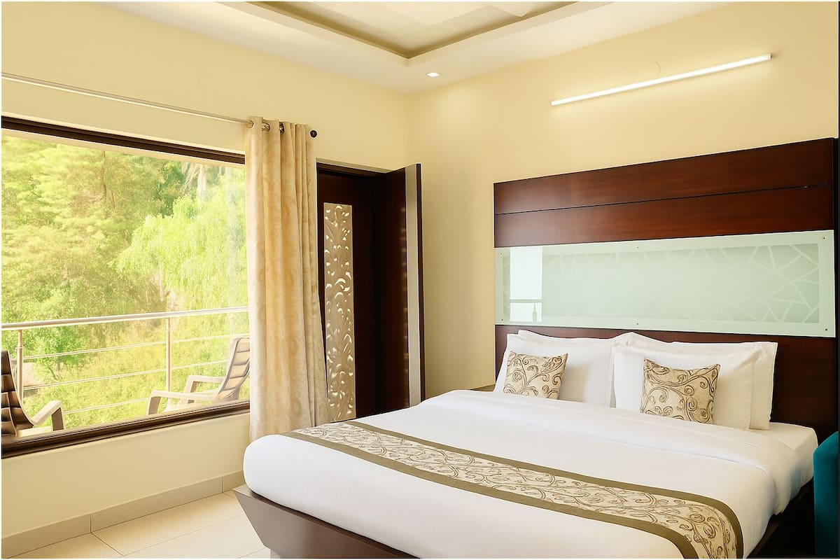 Deluxe Room | Free WiFi