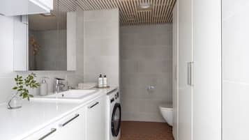 Superior Apartment, City View | Bathroom | Shower, hair dryer, towels, soap