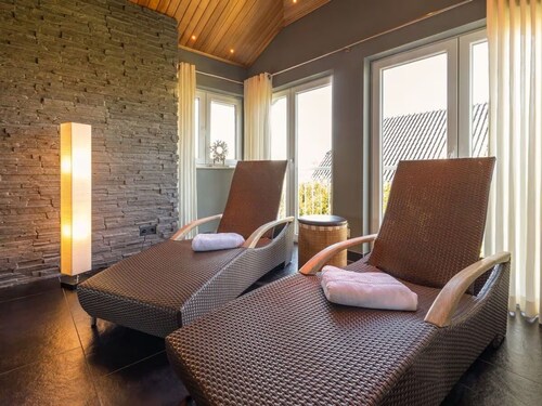 Vacation home Rubin - Modern vacation home with 3 bedrooms, fireplace and sauna -