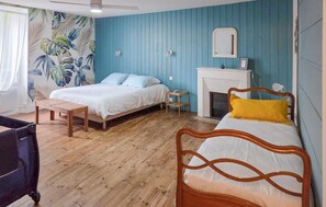 2 Schlafzimmer, Bügeleisen/Bügelbrett, Reisekinderbett, kostenloses WLAN