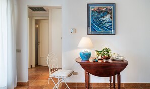 Interior - Villa Luisa Costa Rei – Dream Villa with Garden near the Beach (Costa Rei)