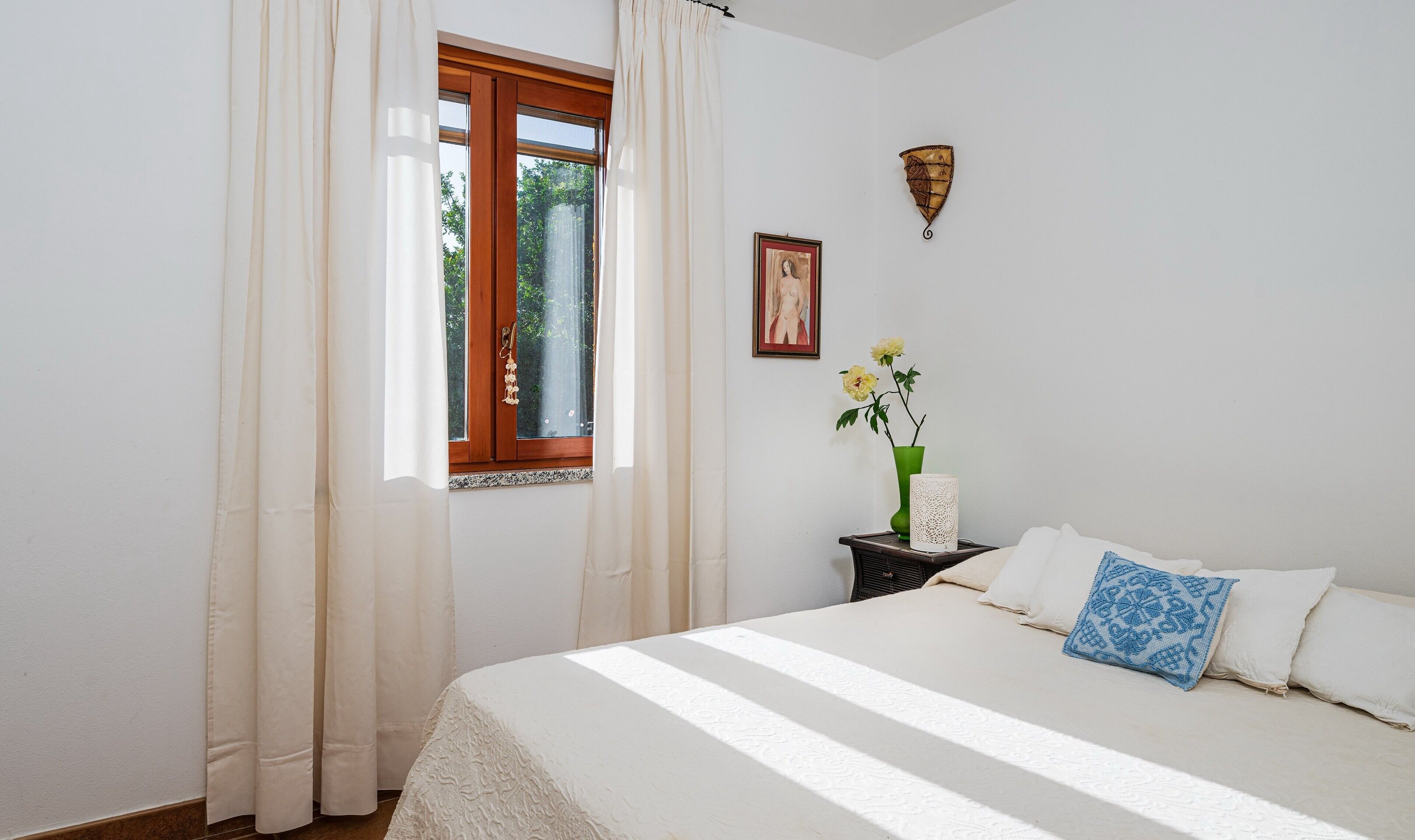 2 habitaciones, escritorio, wifi y ropa de cama 