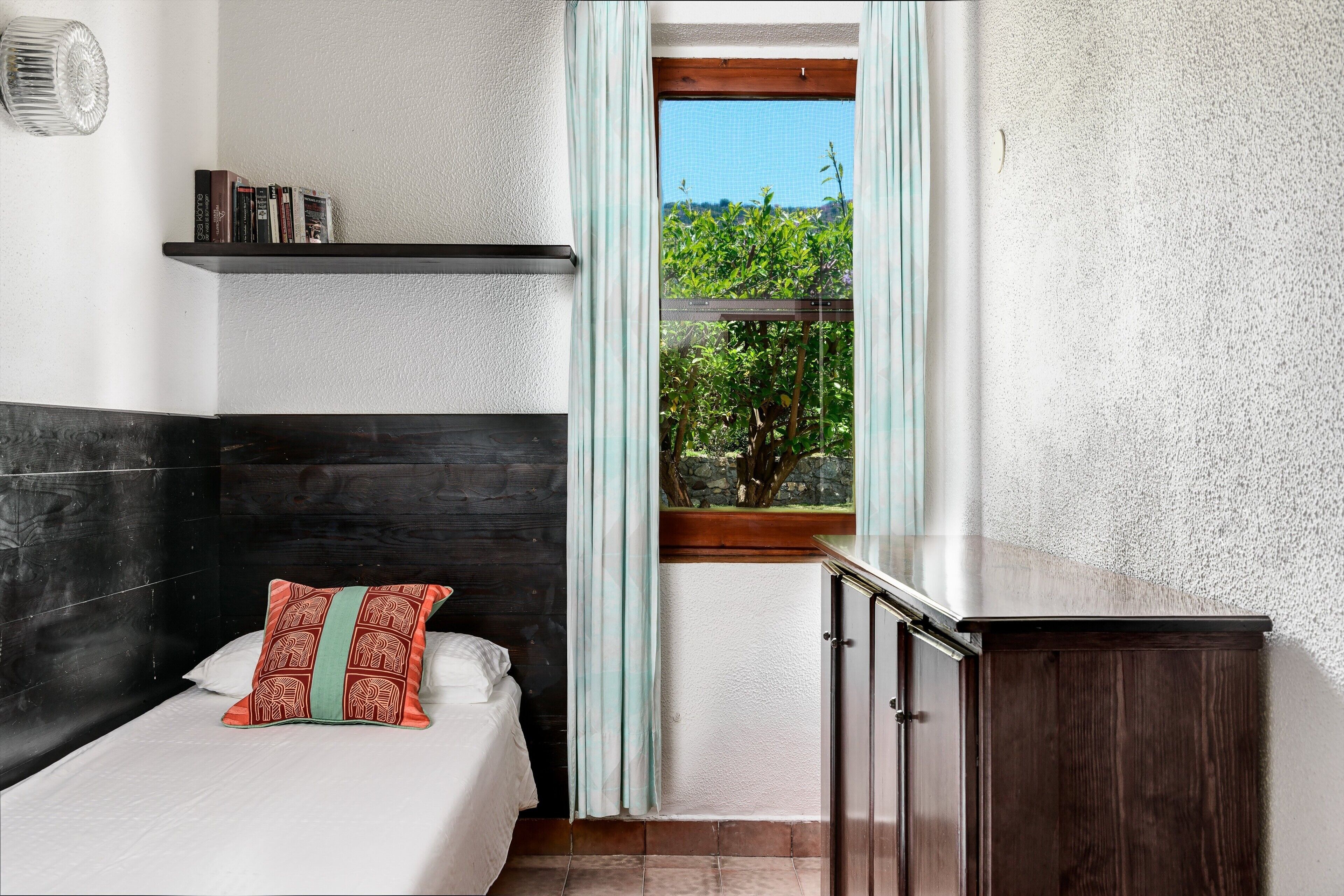 3 chambres, bureau, Wi-Fi, draps fournis