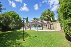 Eigener Pool