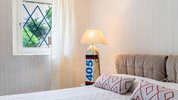 3 bedrooms, WiFi, bed sheets