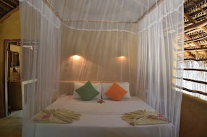 Luksus-telt - terrasse - strandudsigt | Pengeskab på værelset, strygejern/strygebræt, gratis Wi-Fi