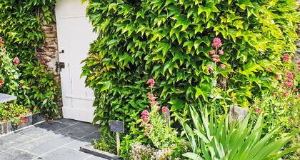 Les Goganes by Interhome