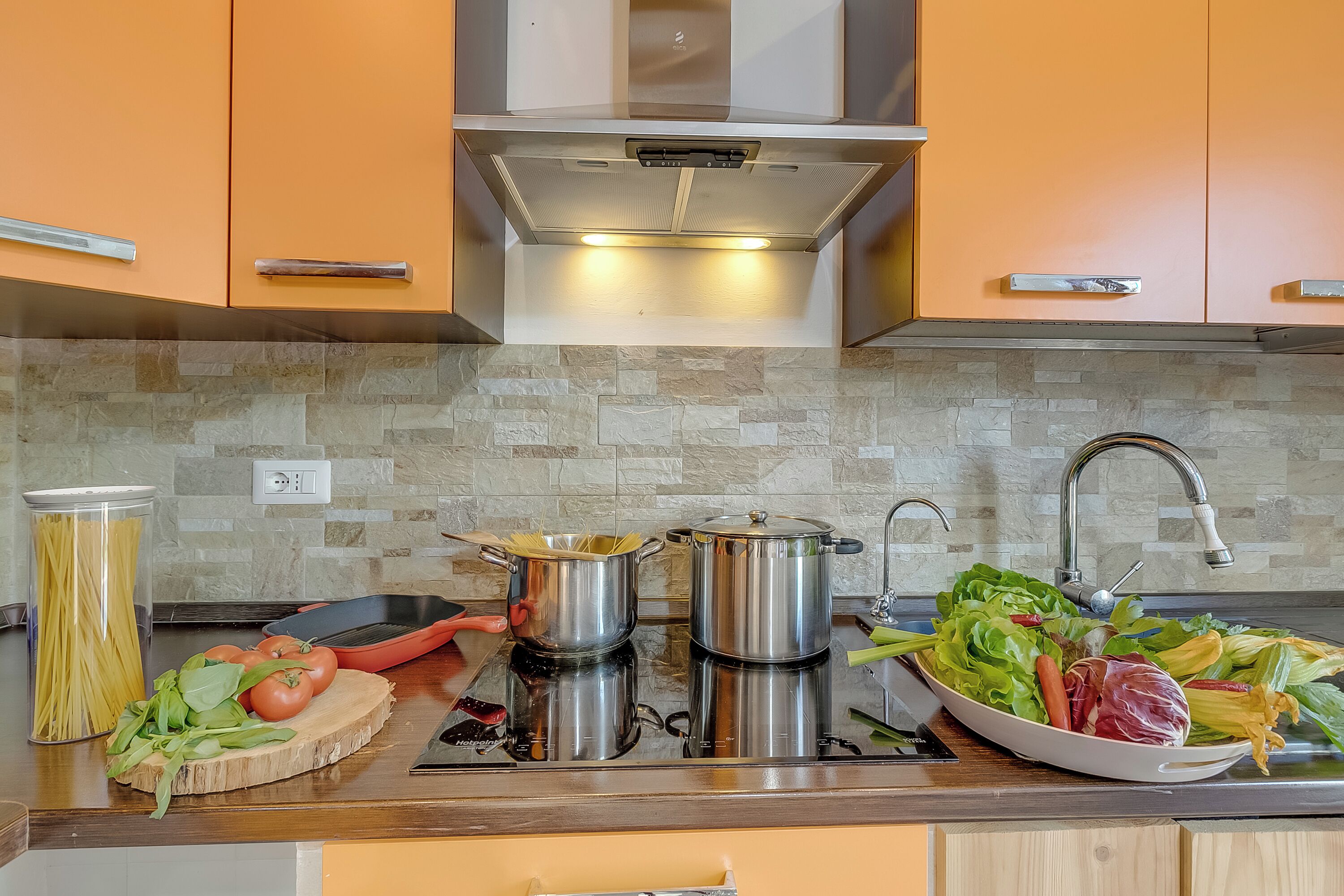 Family House, Multiple Bedrooms, 2 Bathrooms, Mountainside (Love Home Margherita Private Pool) | Private kitchen