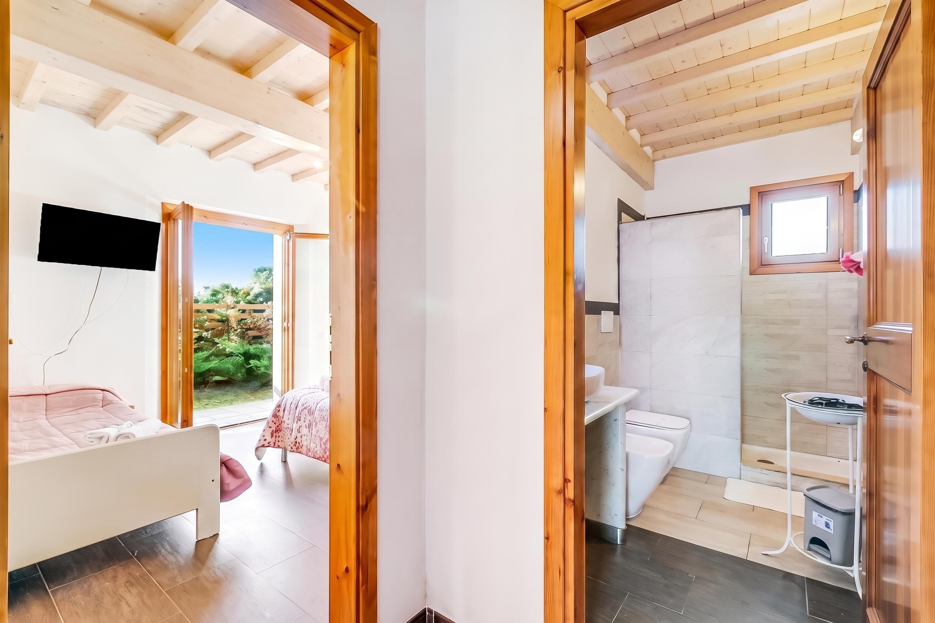 Casa familiare, 2 camere da letto, 2 bagni, lato montagna (Family Home Margherita Pool Mugello 6) | 2 camere