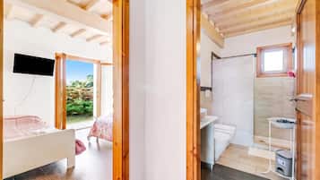 Casa familiare, 2 camere da letto, 2 bagni, lato montagna (Family Home Margherita Pool Mugello 6) | 2 camere