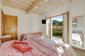 Family House, Multiple Bedrooms, 2 Bathrooms, Mountainside (Lovely Margherita Private Pool) | 2 bedrooms, free WiFi, bed sheets - Lovely Margherita Private Pool Mugello (Vicchio)