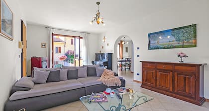 Comfortable House With Pool&lovely View