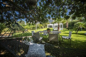 Outdoor dining - Villa Corallo with private pool - My Rental Homes (Terrasini)