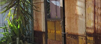 Room-one Life Live It Farm Stay "retro V