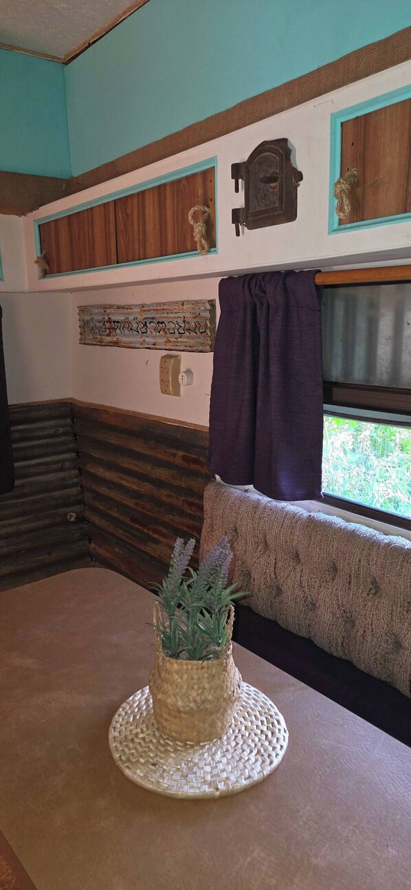 Shared Dormitory, 1 Bedroom, Patio, Garden View | Living room