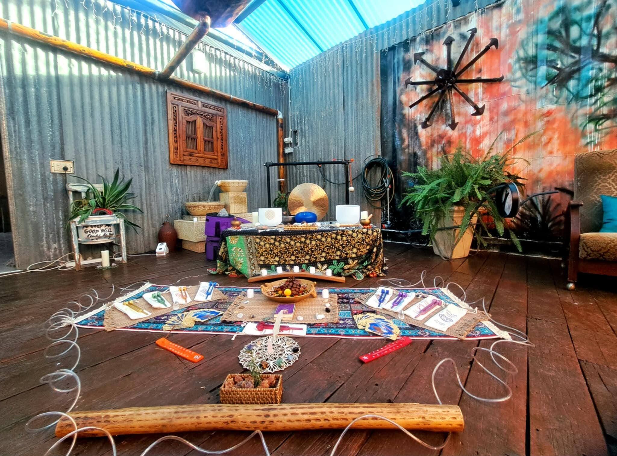 Shared Dormitory, 1 Bedroom, Smoking, Patio | Interior