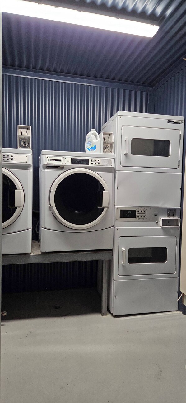 Gemeinsamer Schlafsaal, 1 Schlafzimmer, Terrasse, Gartenblick | Innenbereich