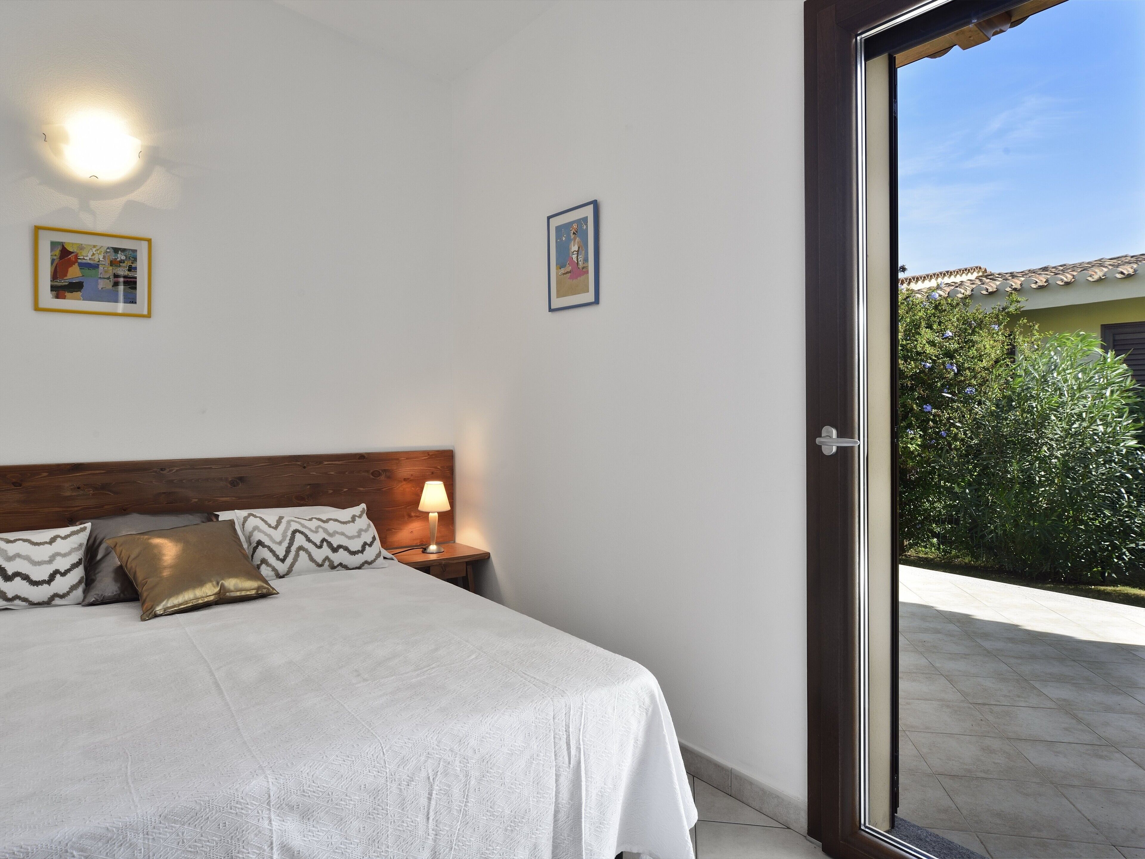 4 chambres, bureau, Wi-Fi, draps fournis