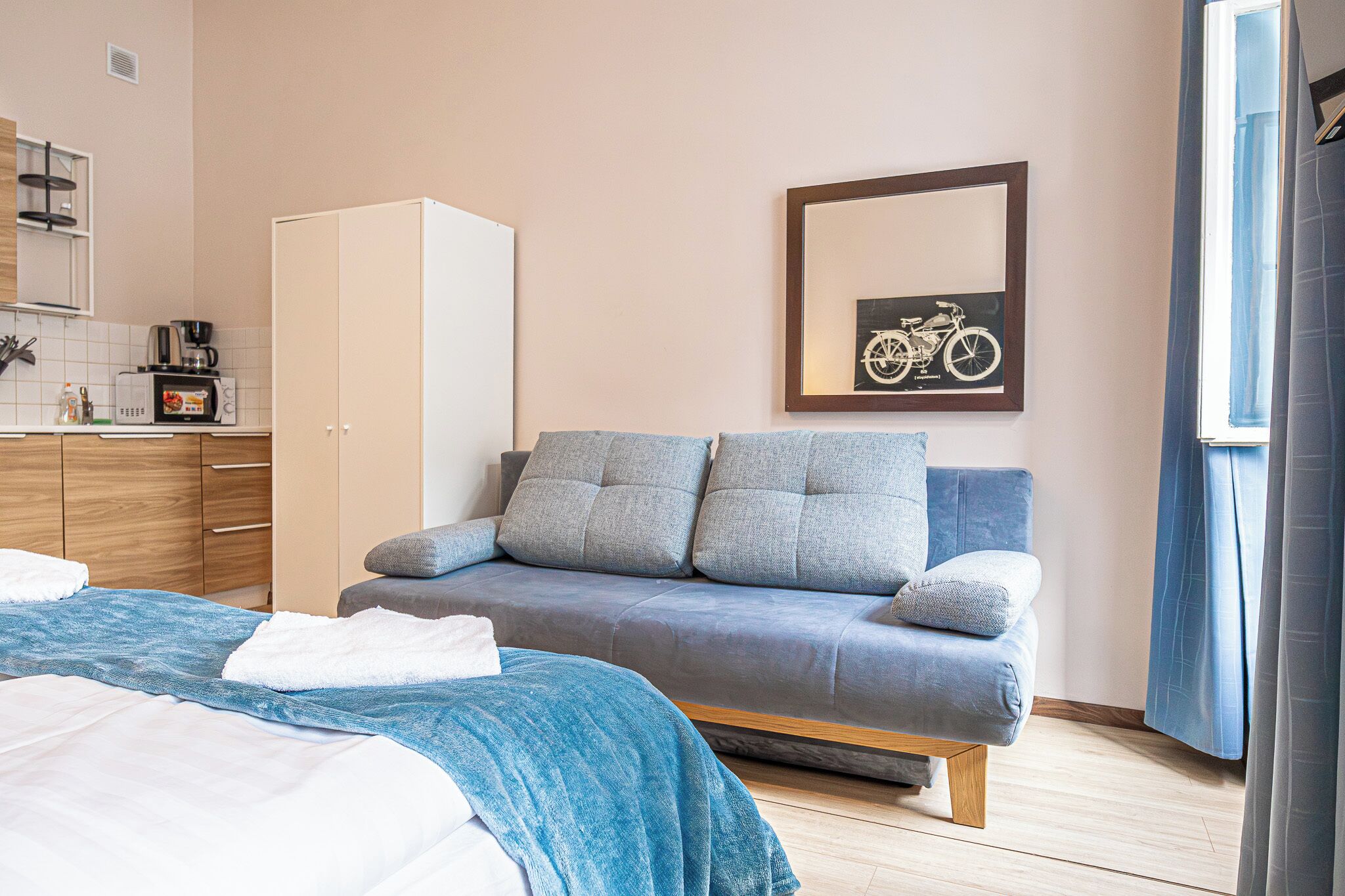 Apartament bàsic | Planxa i posts de planxar i wifi gratuïta 