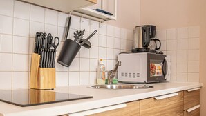 Ảnh chưa phân loại, 3 trong số 18 ảnh, nút