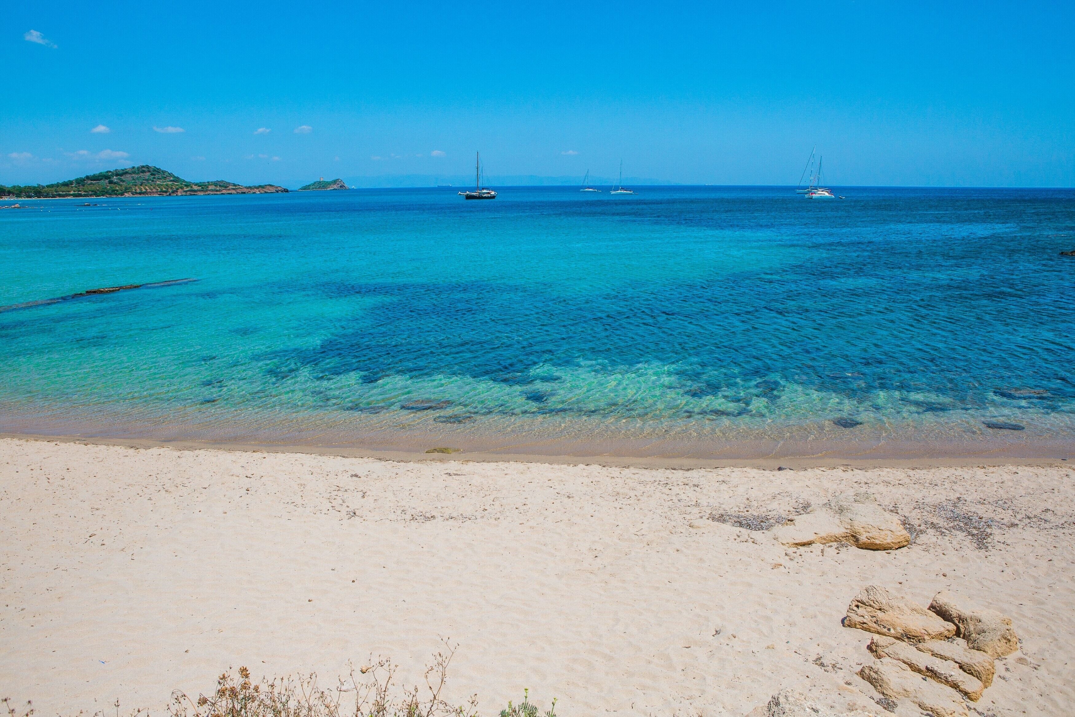 بالقرب من الشاطئ