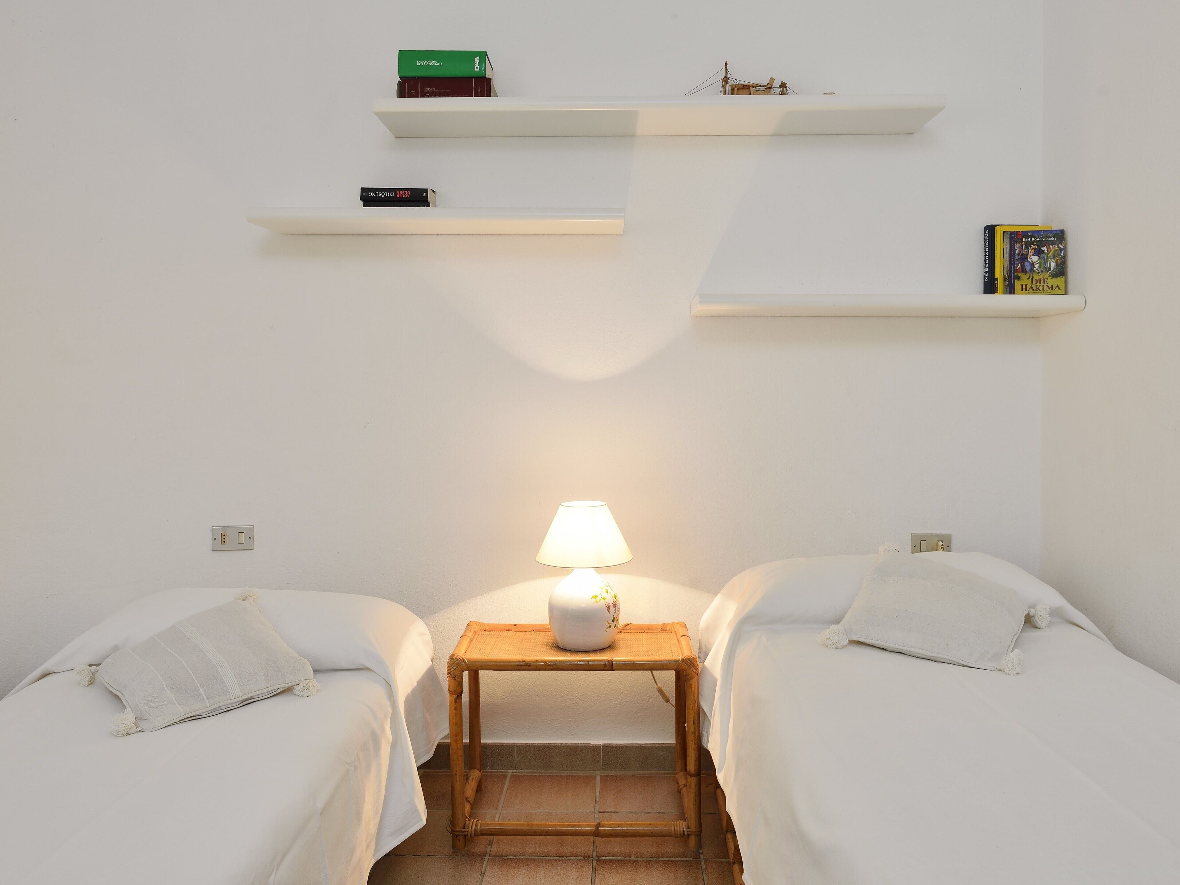 5 室のベッドルーム、WiFi、ベッドシーツ