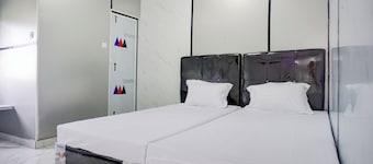 OYO 94903 Akasia Guesthouse