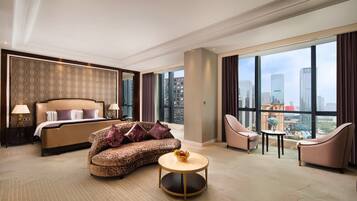 Royal Penthouse, Multiple Beds, City View, Executive Level | In-room safe, desk, laptop workspace, blackout drapes