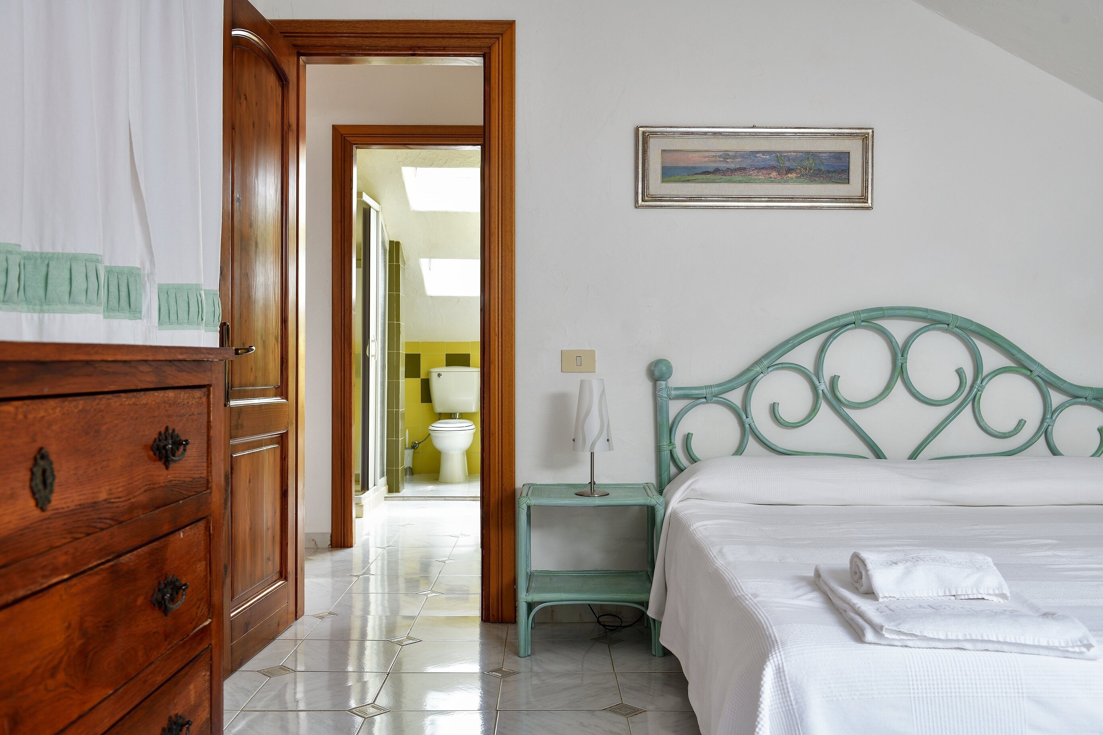 4 camere, Wi-Fi, lenzuola