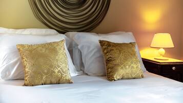 Apartment, Seeblick | Hochwertige Bettwaren, Daunenbettdecken, Bügeleisen/Bügelbrett