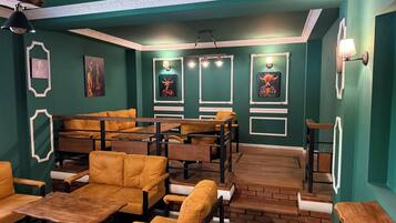 Breakfast, lunch, dinner served; Regional cuisine, garden views